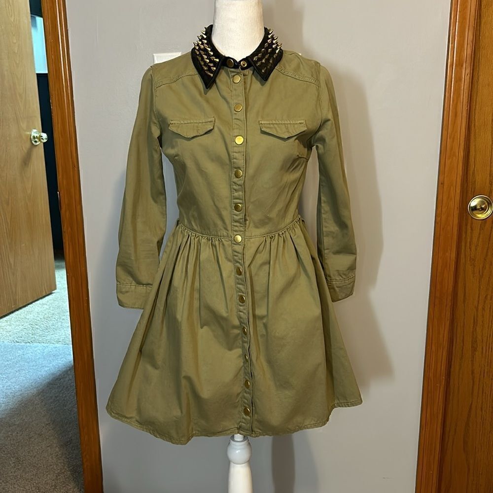RARE TOPSHOP studded collar mini dress size 4‎